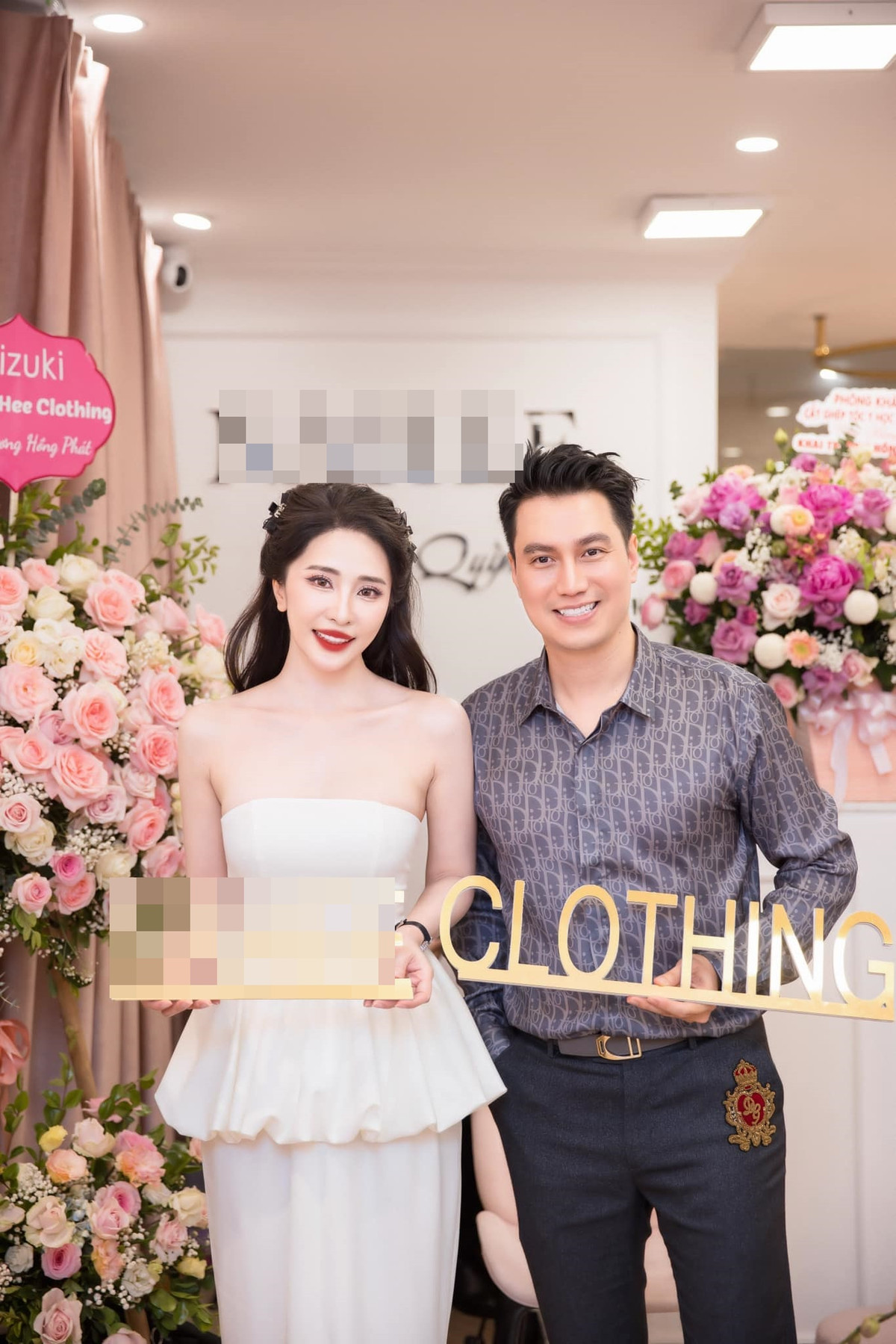 Việt Anh cùng hội bạn thân trong nhóm của nữ diễn viên cũng không thể vắng mặt trong buổi khai chương cửa hàng của người đẹp.