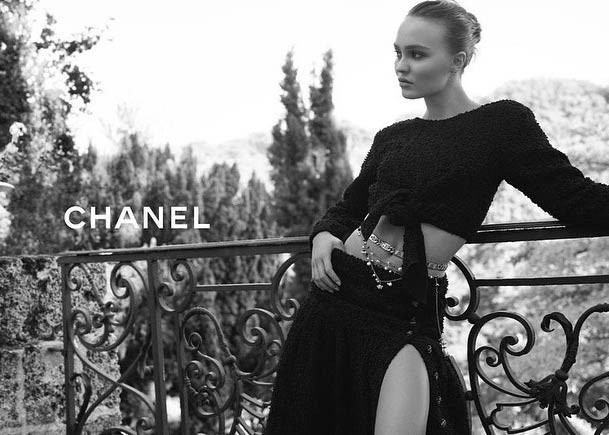 Nét đẹp của cô rất hợp với nghề mẫu. (Ảnh: Instagram)