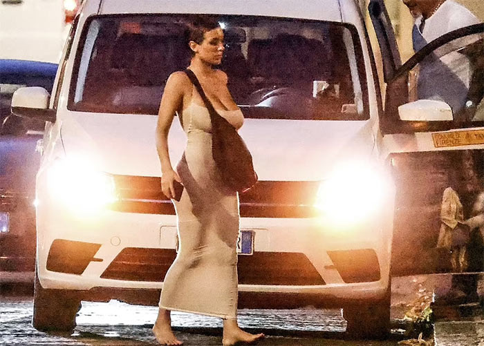 Nhiều người cho rằng Kanye West đang cố biến Bianca thành bản sao của vợ cũ - ngôi sao truyền hình thực tế Kim Kardashian.