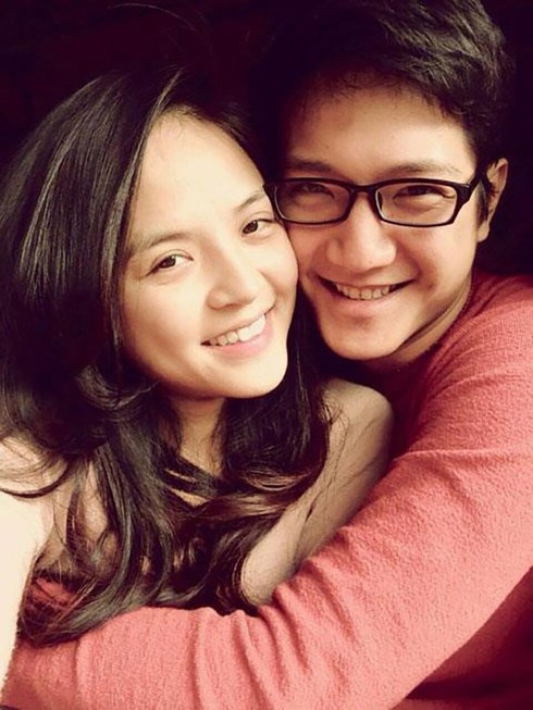 Thu Quỳnh và Chí Nhân có mối tình sét đánh khi cùng nhau tham gia chung dự án "Sống cùng lịch sử". Sau khi bộ phim đóng máy, cặp đôi đã quyết định kết hôn với nhau vào cuối tháng 2/2014. (Ảnh: Vietnamnet)