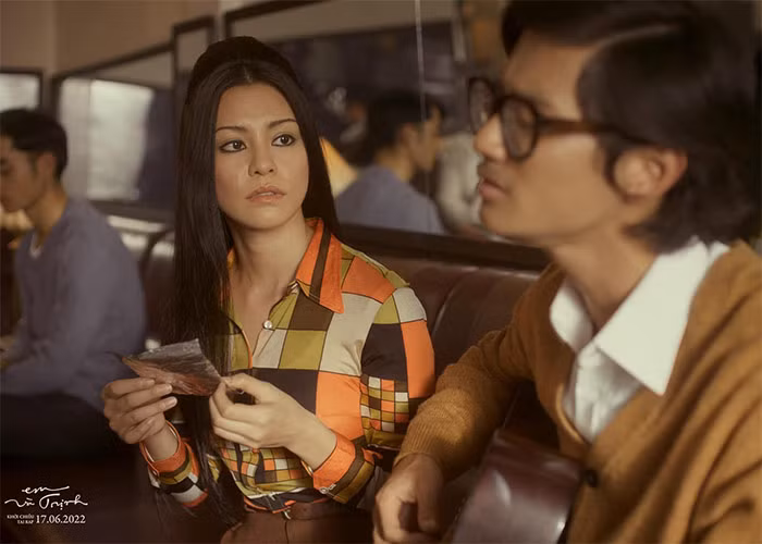 Ngoài ca hát, Bùi Lan Hương còn tham gia diễn xuất với vai cô giáo Thảo Trang trong bộ phim "Glee" và vai Khánh Ly trong phim điện ảnh "Em và Trịnh".