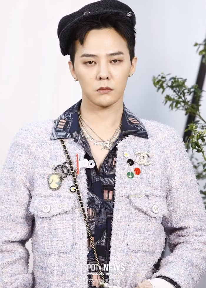 Đây không phải lần đầu G-Dragon (BIGBANG) vướng rắc rối liên quan tới ma túy. Năm 2011, nam ca sĩ sinh năm 1988 từng bị phát hiện hút cần sa ở một hộp đêm. (Ảnh: Spotvnews)