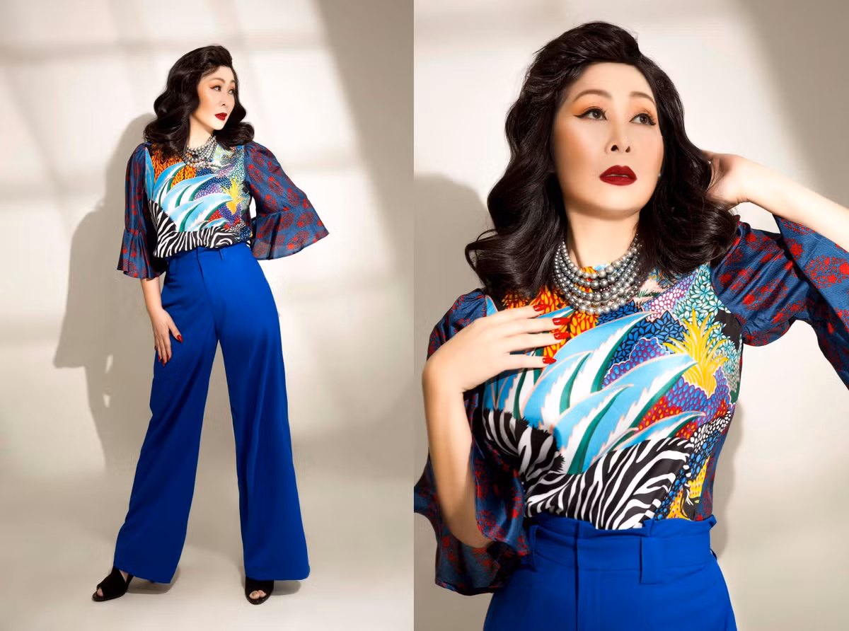 Vẻ ngoài nhẹ nhàng và thanh thoát, gương mặt tươi tắn khiến bà xã của Lê Tuấn Anh trông trẻ ra cả chục tuổi.