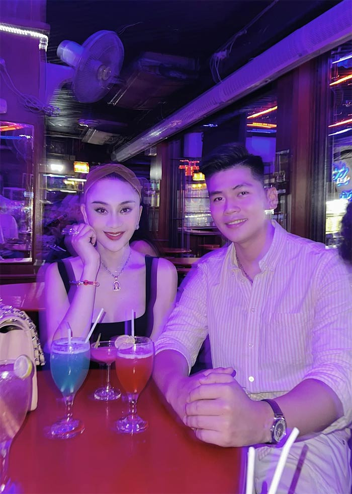 Nhiều người hâm mộ mong muốn Lâm Khánh Chi sớm tìm được người đàn ông của đời mình sau khi chia tay chồng trẻ Phi Hùng vào năm 2021.