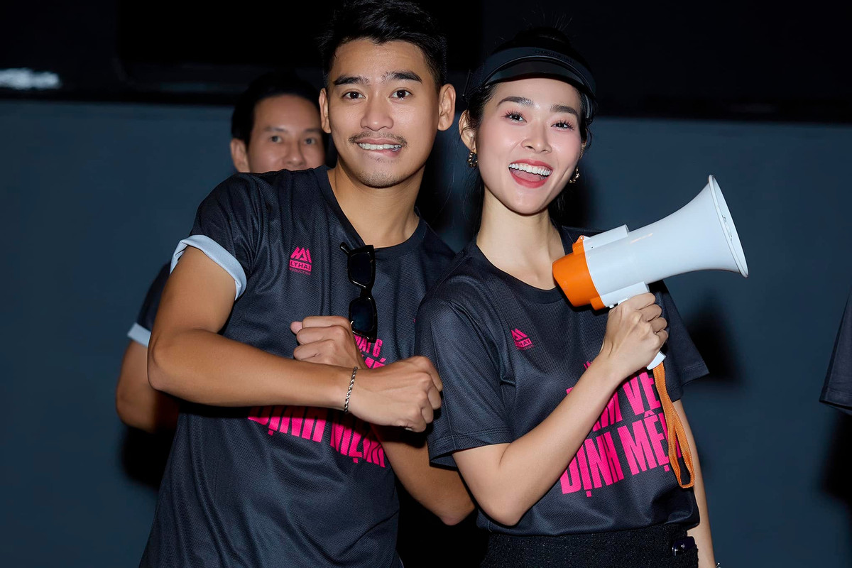 Kim Hải được xem là gương mặt mới của màn ảnh rộng. Theo chia sẻ trên Lật mặt movie, nam diễn viên sinh năm 1993 quê Đồng Nai đến với nghệ thuật thời gian đầu khá khó khăn. Anh ban đầu mong ước là được làm ca sĩ, nhưng lại chạm ngõ diễn xuất trước.