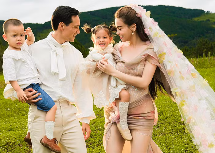 Loat anh dep nhu tranh ve cua gia dinh Ho Ngoc Ha trong MV moi