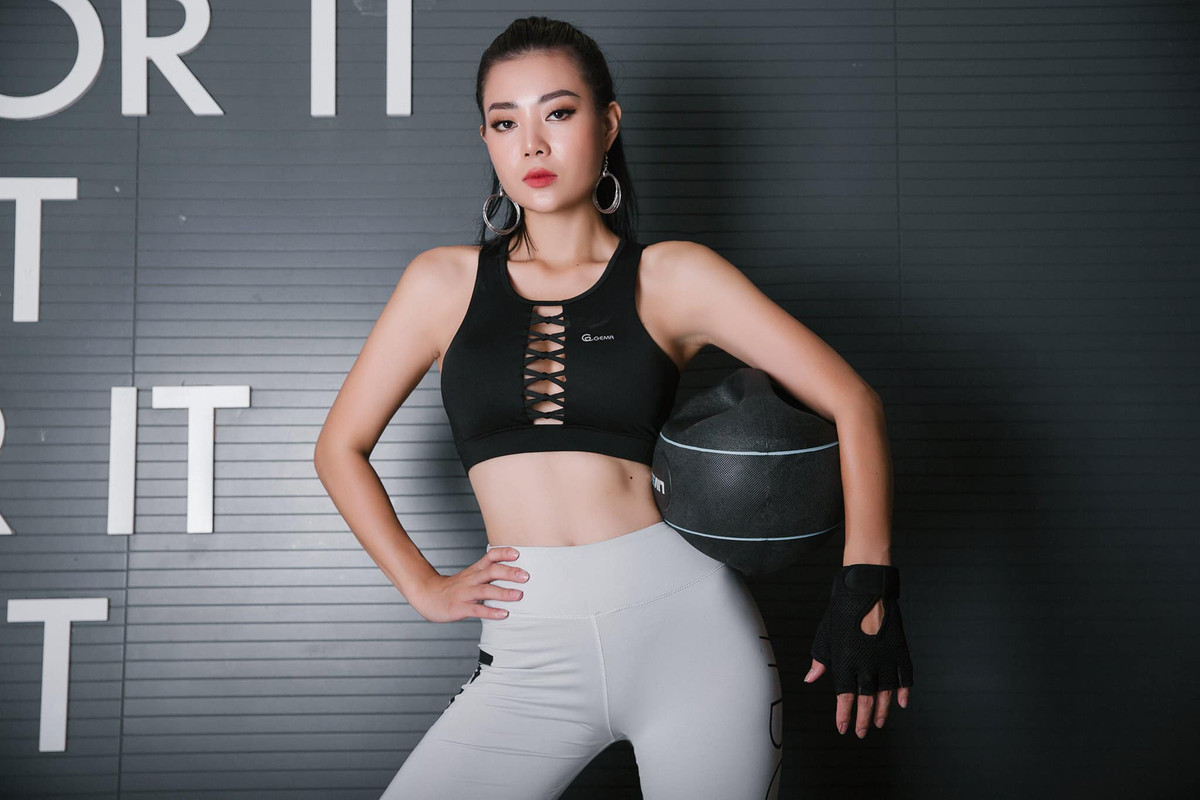 Từng là một vận động viên thể thao nên Thanh Hương biết cách luyện tập duy trì vóc dáng đẹp và khỏe khoắn.