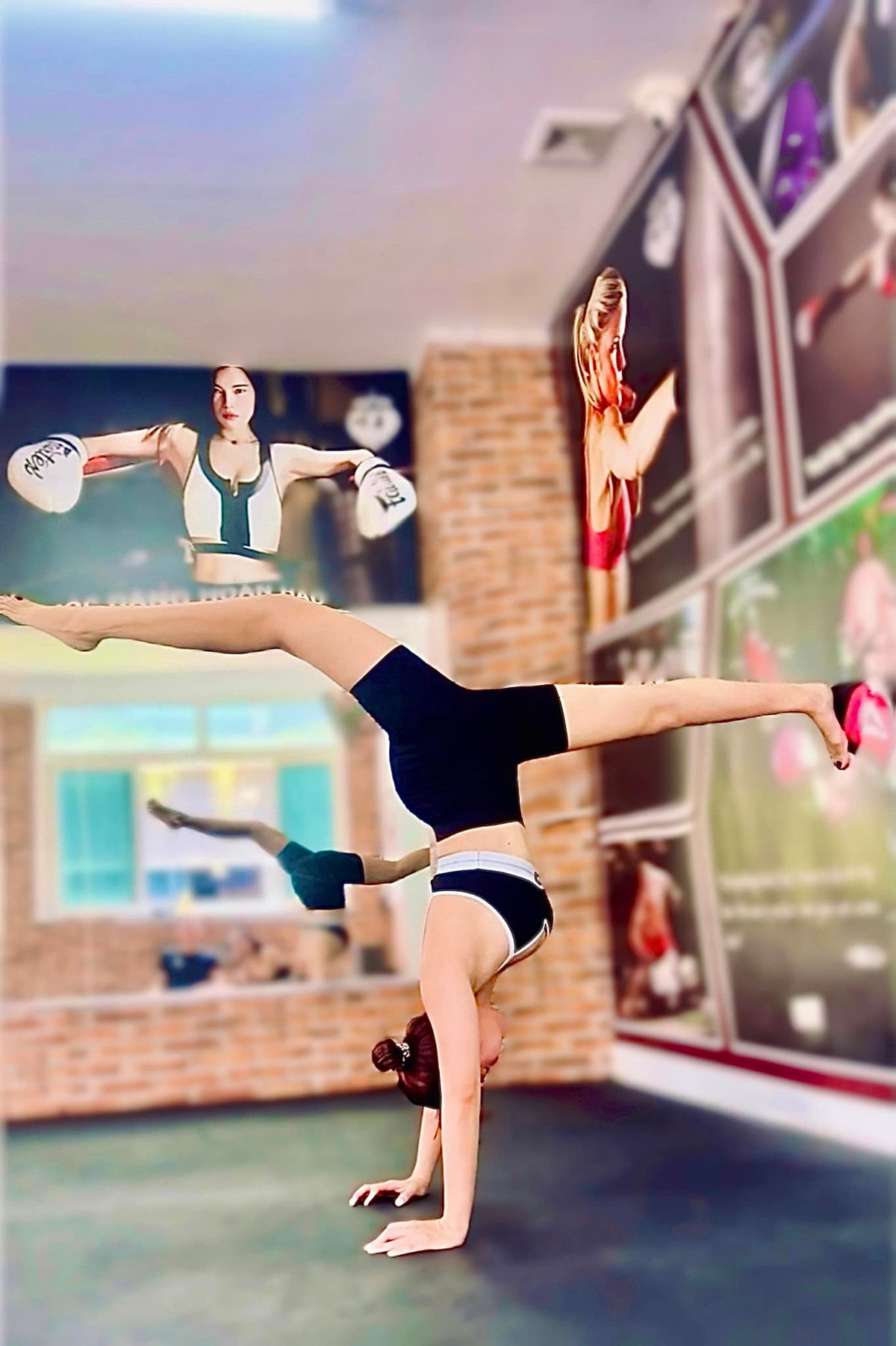 Dù bận rộn nhưng mỹ nhân gốc Hải Dương vẫn cố gắng dành nhiều thời gian cho việc luyện tập.