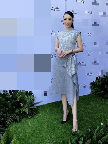 Nữ diễn viên múa sinh năm 1986 rất kín tiếng về đời tư. Sau 8 năm ly hôn, cô không hề công khai bất kỳ mối quan hệ tình cảm nào.