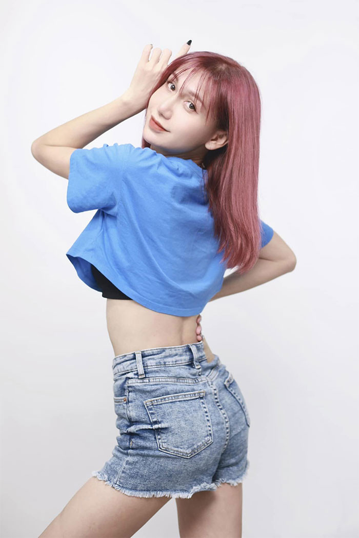 Ngoài chương trình truyền hình, Lynk Lee còn được mời tham gia nhiều đêm nhạc như "Show của Đen" và các show khác.