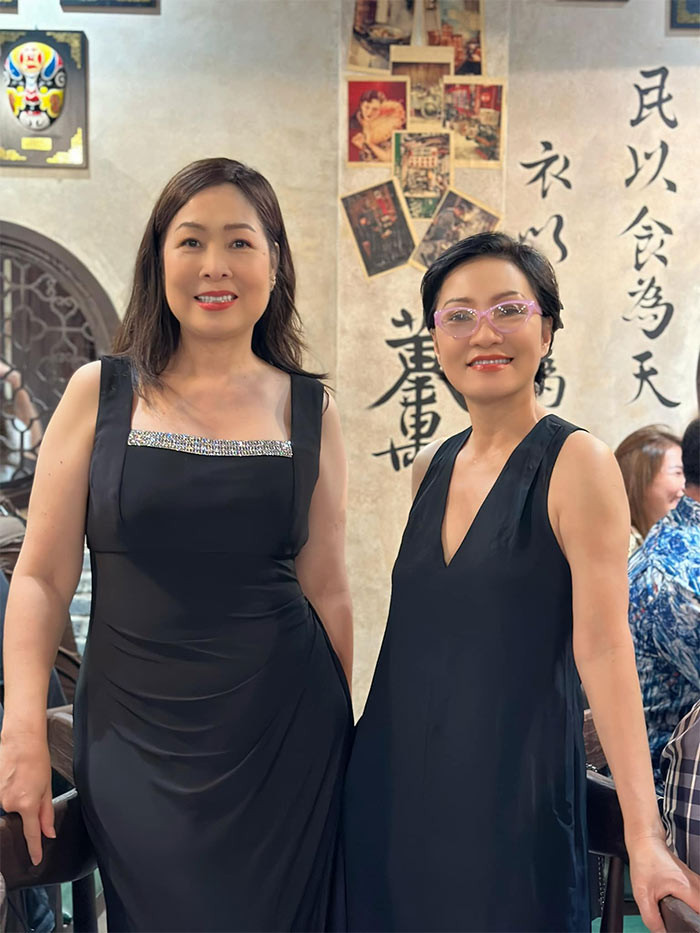 Nữ diễn viên "Gái già lắm chiêu" tự tin mặc váy ôm sát, trang phục mà trước đây cô không bao giờ dám thử.