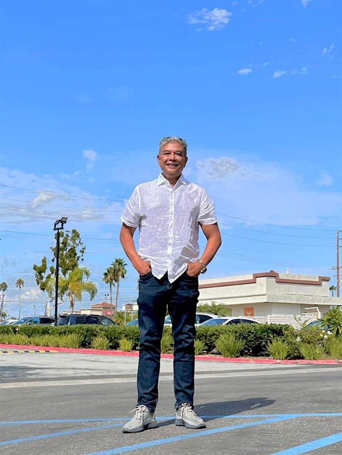 "Vân và ông xã đã giảm cân thành công, tụi mình rất hạnh phúc vì điều này. Bây giờ Vân và ông xã có thể chạm được đến những môn thể thao mà lúc chưa giảm cân mình không dám đụng đến như chạy xe đạp đường dài hoặc nhảy dây...", nữ nghệ sĩ viết.