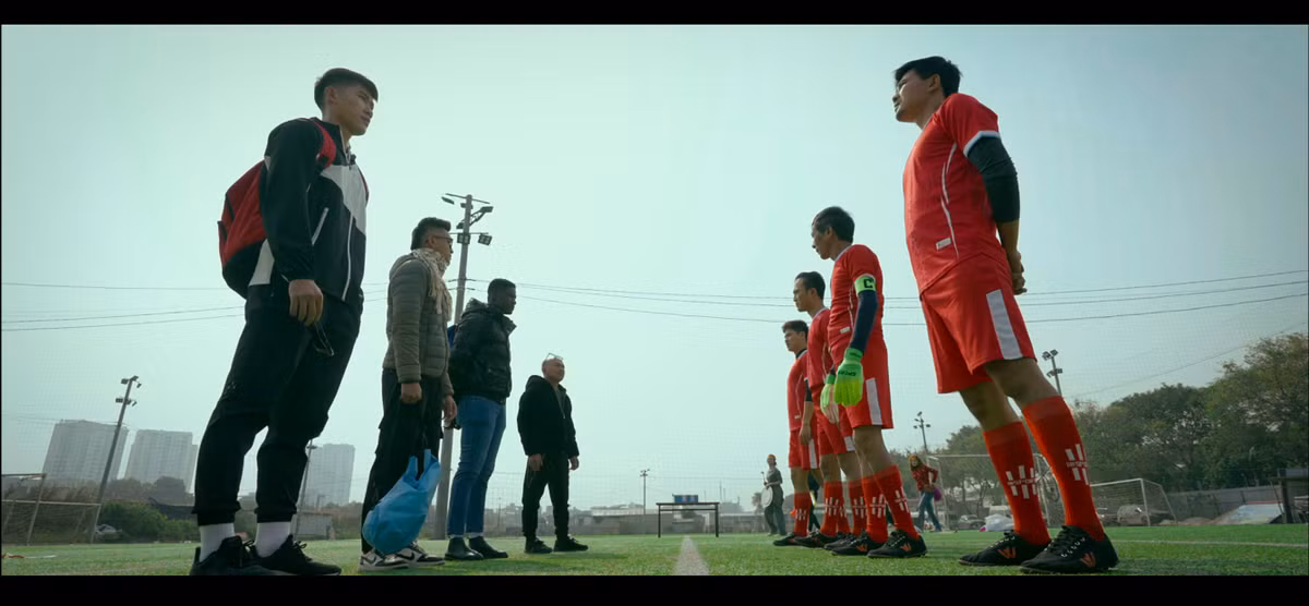 Kha Ngan bi Nham Manh Dung “don tim”, dan em phan ung “la“