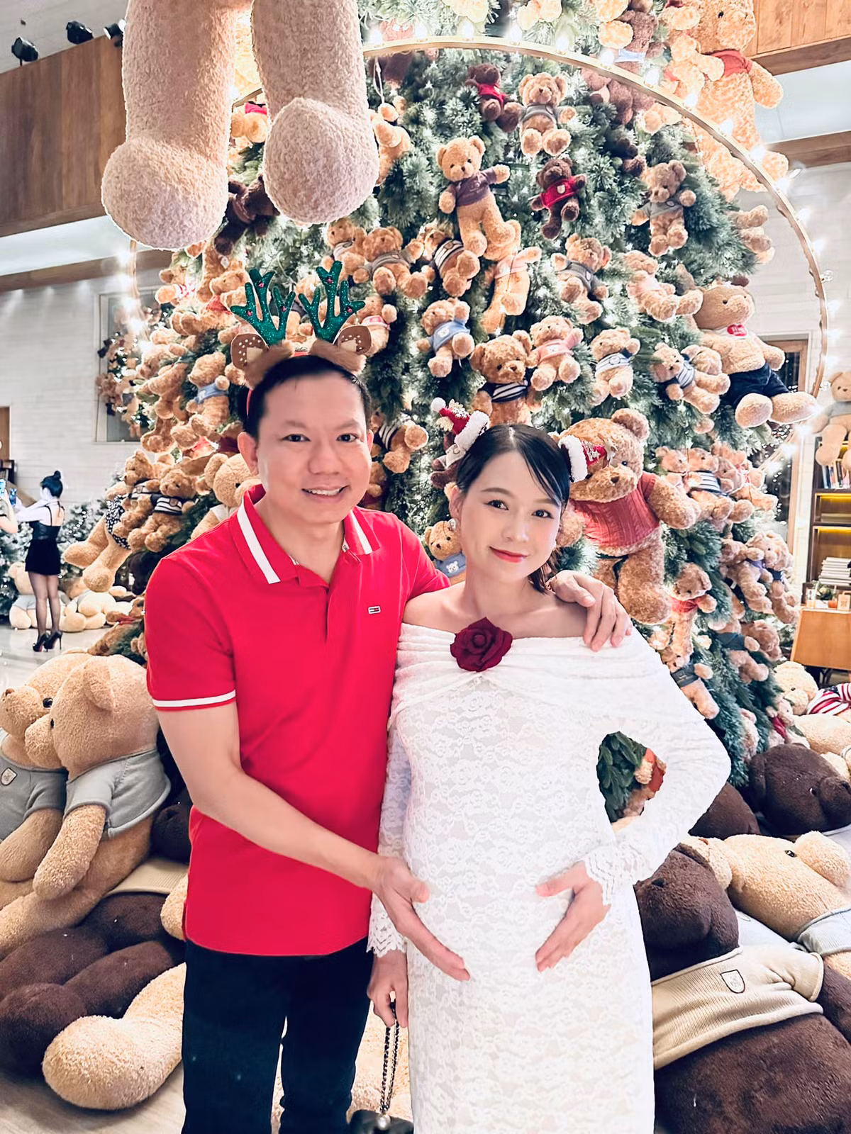 Check-in Giang sinh ben Sam, bac si Cao Huu Thinh voi thanh minh