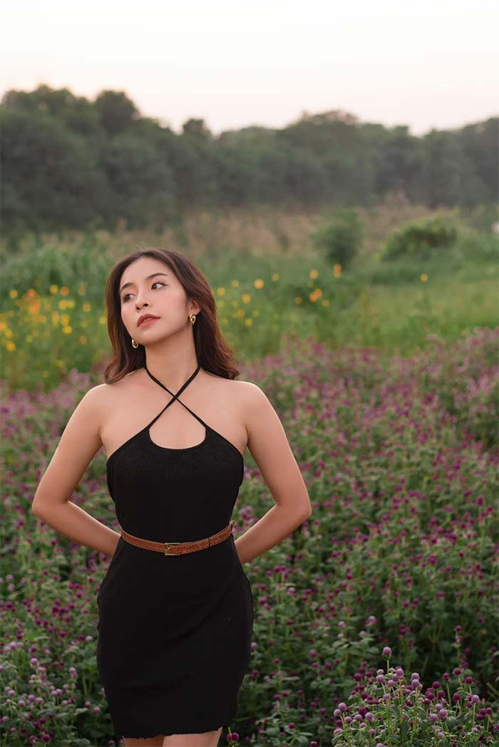 Nữ diễn viên trẻ từng giành giải Á khôi 1 tại cuộc thi Hoa khôi Thời trang Việt Nam 2019.