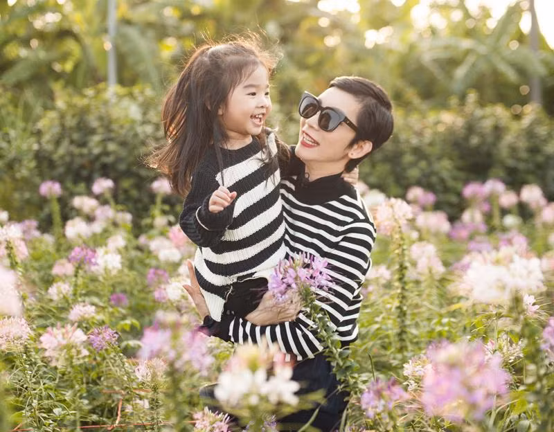 5 my nhan Viet bung bau “vuot mat”, chua mot lan mac vay cuoi-Hinh-4