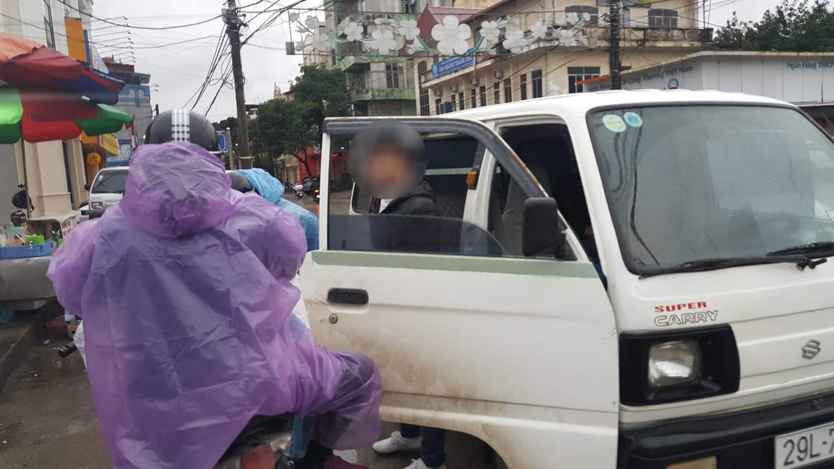 Su that hai hung phia sau chuyen xe Su 