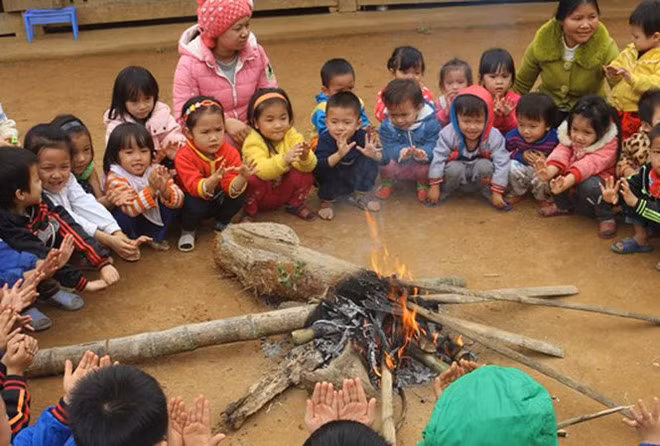 Dem nay khong khi lanh tang cuong, nui Mau Son giam con 2 do C