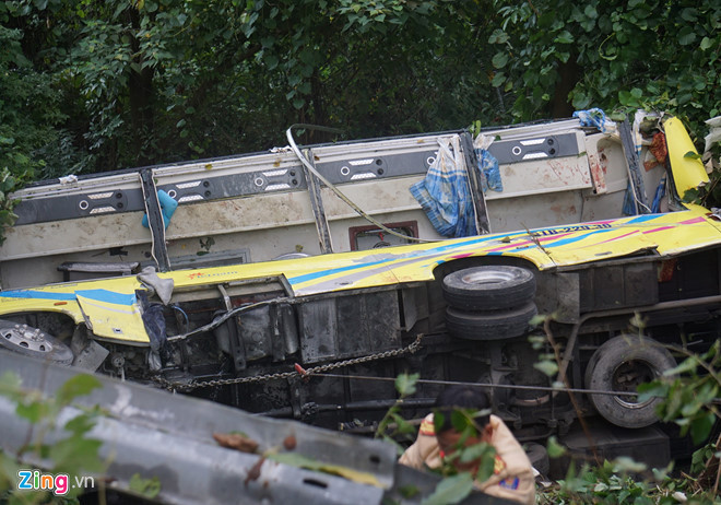 Nguoi cuu 10 nan nhan vu oto lat o deo Hai Van: Ho keu la that thanh-Hinh-2