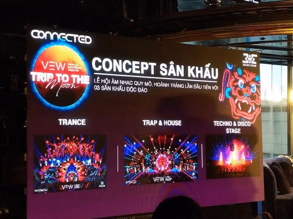 Can canh Le hoi am nhac tai cong vien nuoc Ho Tay