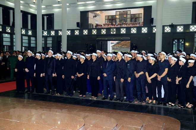 Linh cuu Chu tich nuoc Tran Dai Quang da ve den Ninh Binh-Hinh-52