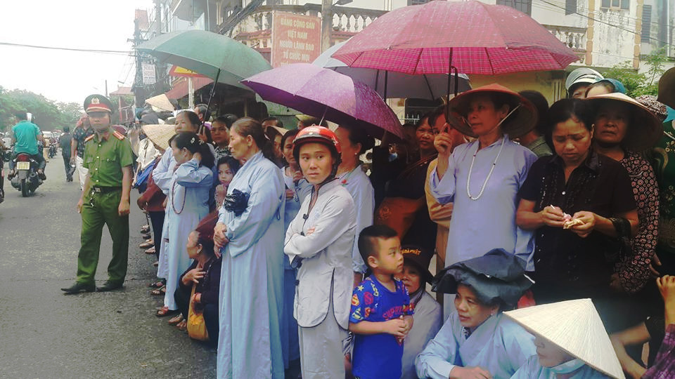 Linh cuu Chu tich nuoc Tran Dai Quang da ve den Ninh Binh-Hinh-9
