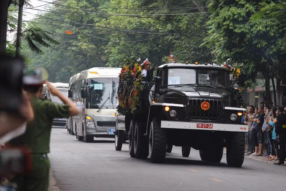 Linh cuu Chu tich nuoc Tran Dai Quang da ve den Ninh Binh-Hinh-15