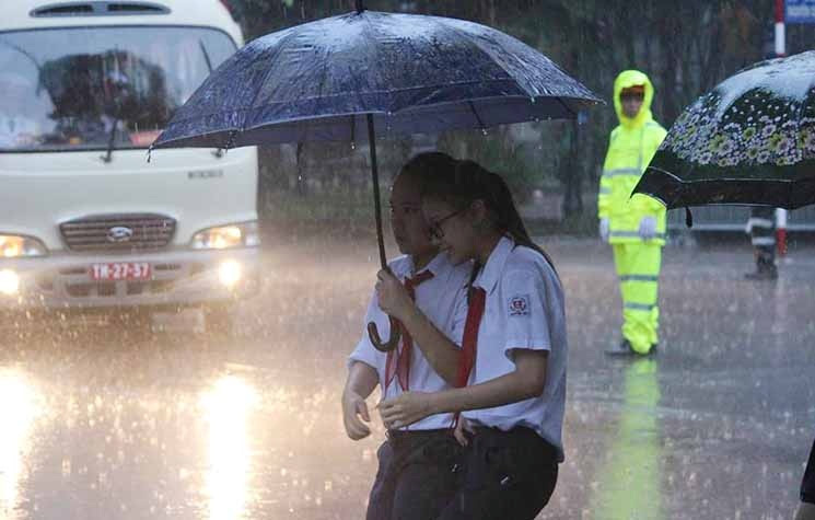 Linh cuu Chu tich nuoc Tran Dai Quang da ve den Ninh Binh-Hinh-60
