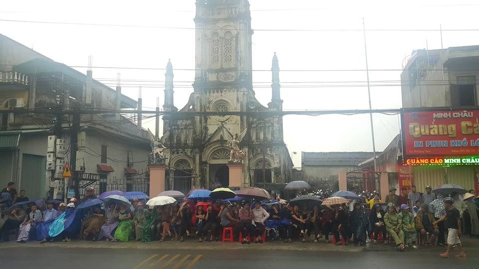 Linh cuu Chu tich nuoc Tran Dai Quang da ve den Ninh Binh-Hinh-10