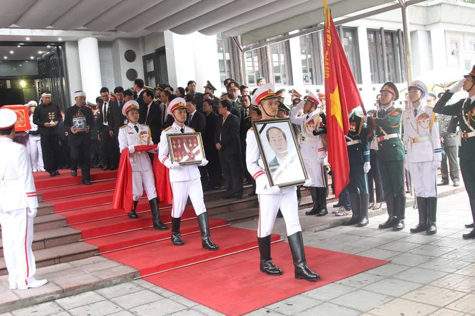 Linh cuu Chu tich nuoc Tran Dai Quang da ve den Ninh Binh-Hinh-33