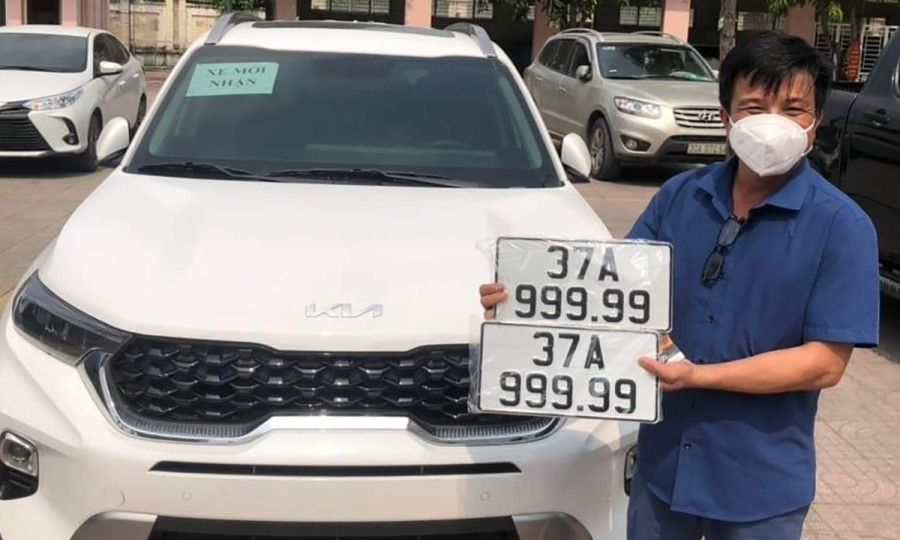 Trình tự, thủ tục đấu giá biển số xe ôtô thế nào? Trinh tu, thu tuc dau gia bien so xe oto the nao?