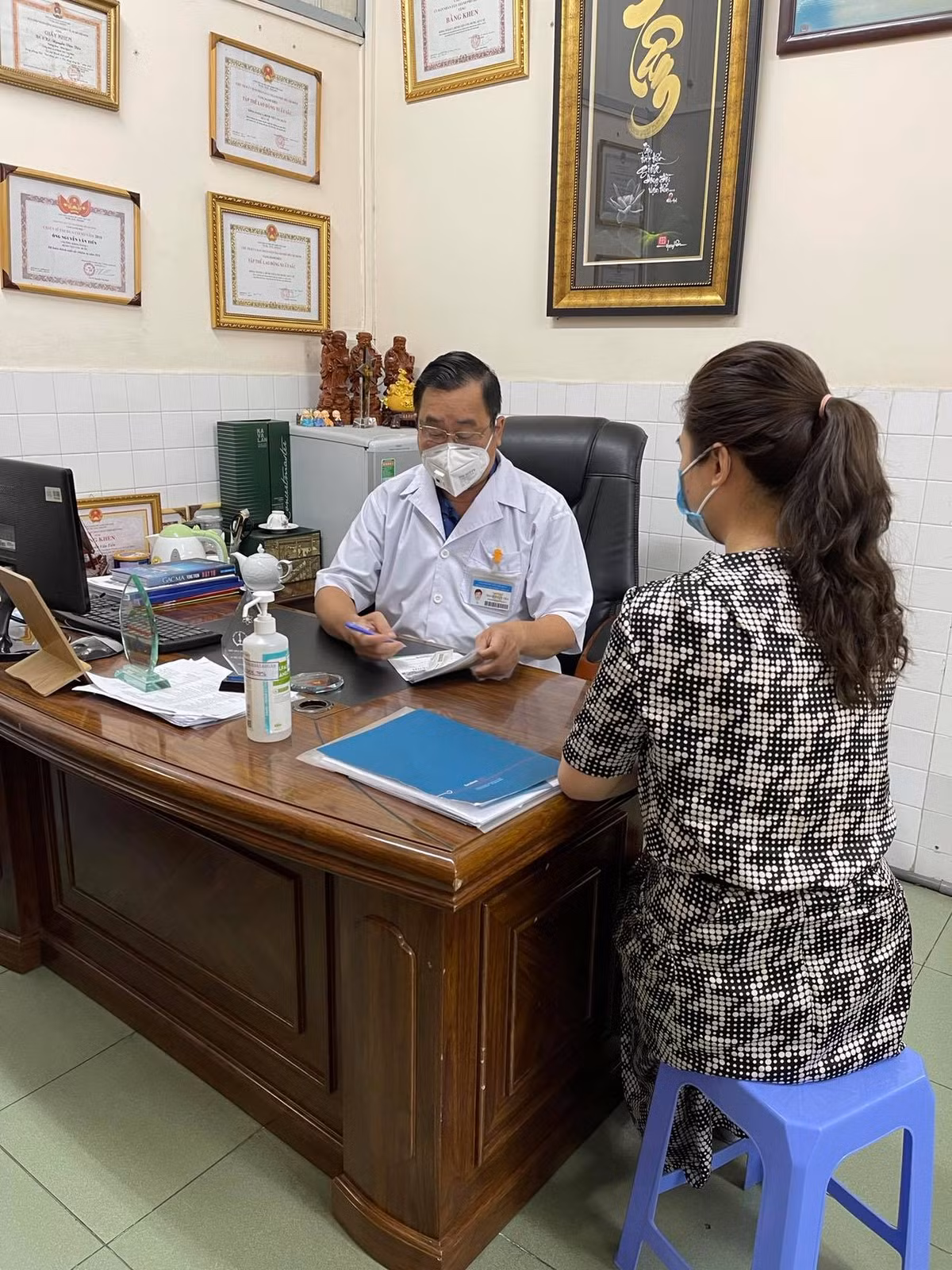 Van sinh con du da cat co tu cung de dieu tri ung thu-Hinh-3