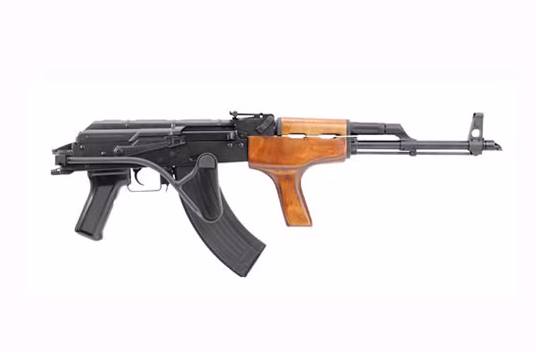 Nạn tham nhũng là một trong những vấn nạn của Quân đội Ấn Độ. Vì thế có thể dễ dàng trả lời cho câu hỏi vì sao họ lại có thể nhập nhiều khẩu AK nhái từ các nước Rumani, Ba Lan thay vì hàng chính hãng từ Nga. Có lẽ họ sẽ dễ dàng che đi dấu vết tham nhũng khi chọn những nhà cung cấp không tên tuổi đến từ Đông Âu, cũng có khi người Đông Âu bán tống tháo đi những khẩu AK47 dư thừa sau khi Chiến tranh Lạnh kết thúc.