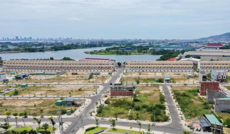 Chuyen nhuong BDS tu thang 9/2022: Quy dinh moi ve gia dat duoc tru de tinh thue gia tri gia tang