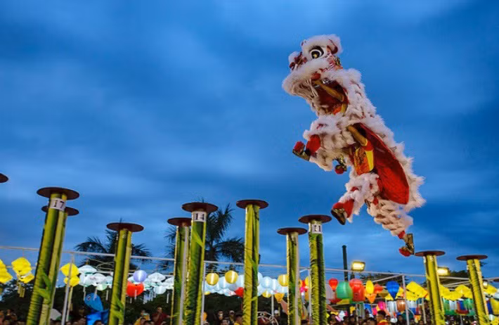 Den dat vo Quy Nhon, xem dau Lan Su Rong