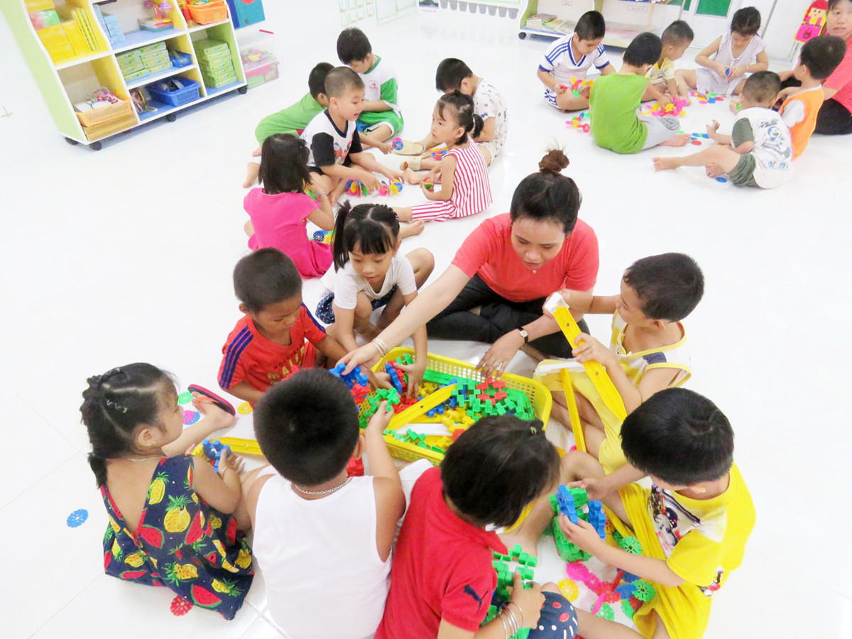 Nhung giao vien nao duoc ho tro kho khan do dai dich COVID-19?