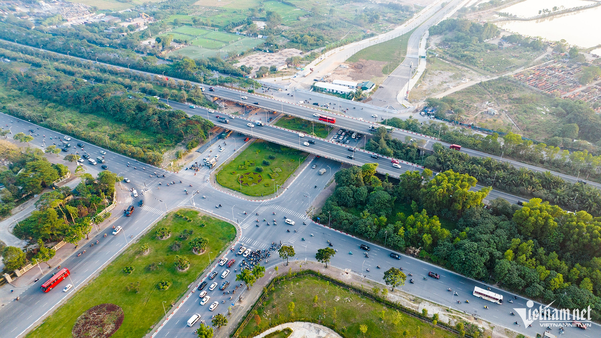 Đầu năm 2023, dự án đầu tư xây dựng đường Lê Quang Đạo kéo dài có tổng vốn đầu tư 705 tỷ đồng do UBND quận Nam Từ Liêm (TP Hà Nội) làm chủ đầu tư, được khởi công xây dựng. (Ảnh: Vietnamnet).