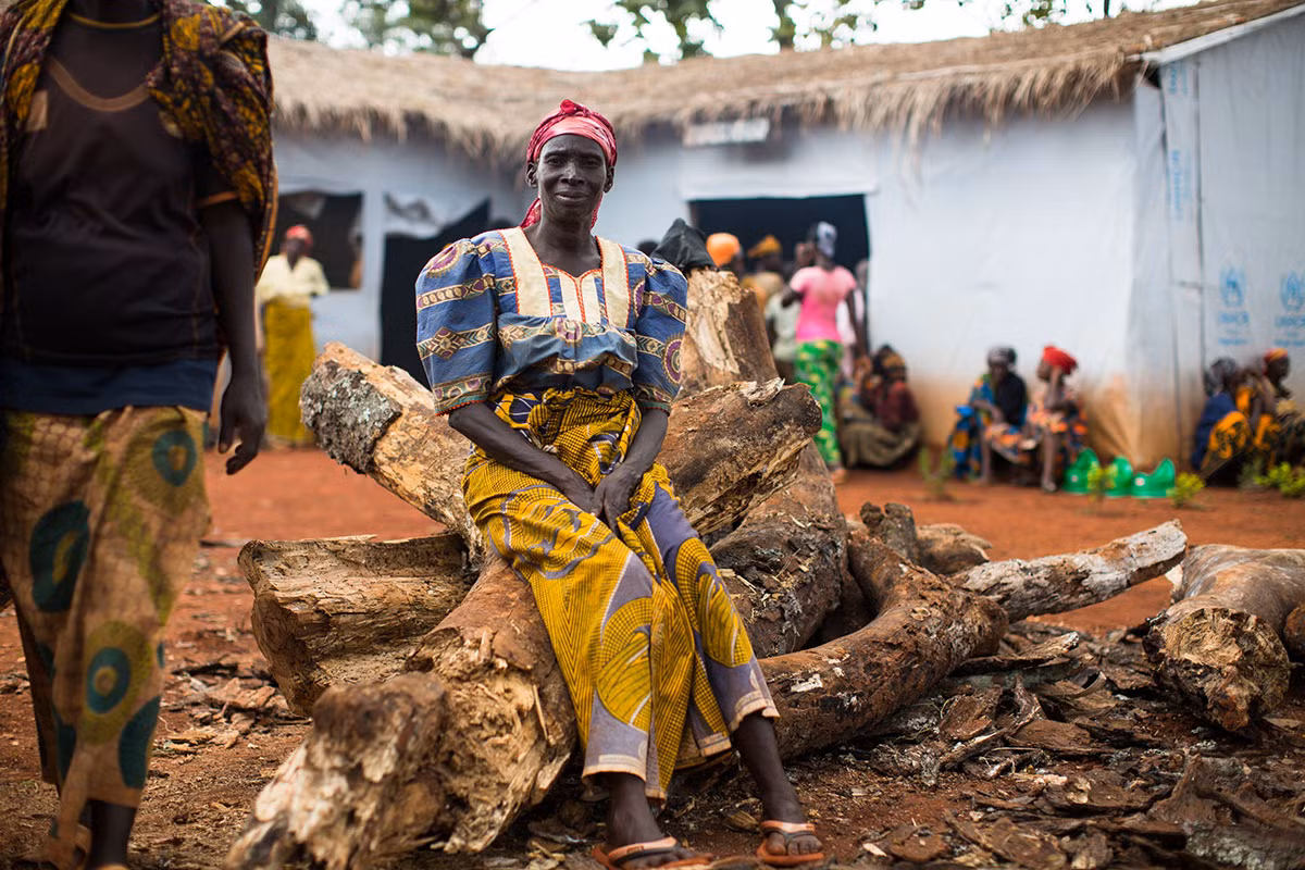 Năm ngoái, sau khi bị đe doạ, Consasiya Bankuwabo, 59 tuổi, cùng gia đình đã rời khỏi Burundi và tới sống tại trại tị nạn ở Tanzania.