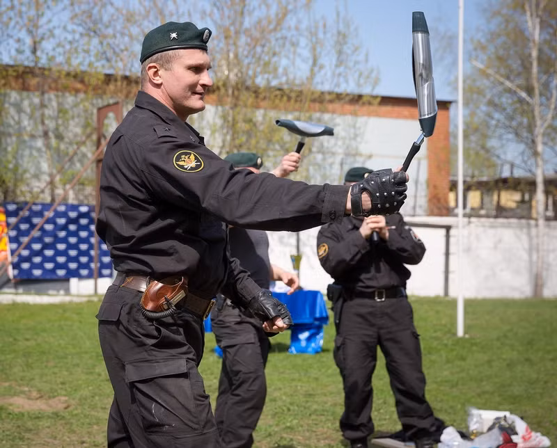 Thử thách này dường như quá dễ dàng với những người lính đặc nhiệm Nga.