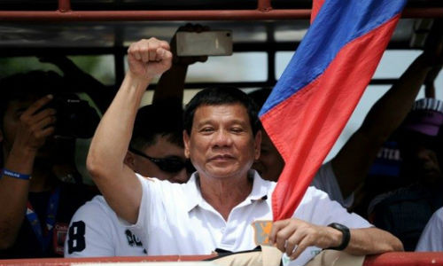 Tong thong dac cu Rodrigo Duterte se lam gi o Bien Dong?