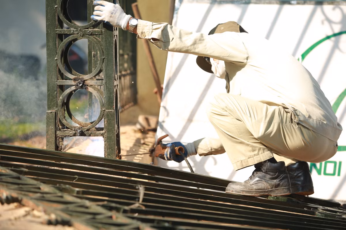 Theo kế hoạch, quá trình tháo dỡ toàn bộ rào được thực hiện trong hơn 1 tháng, dự kiến đến ngày tháng quý I/2023 sẽ hoàn thành.