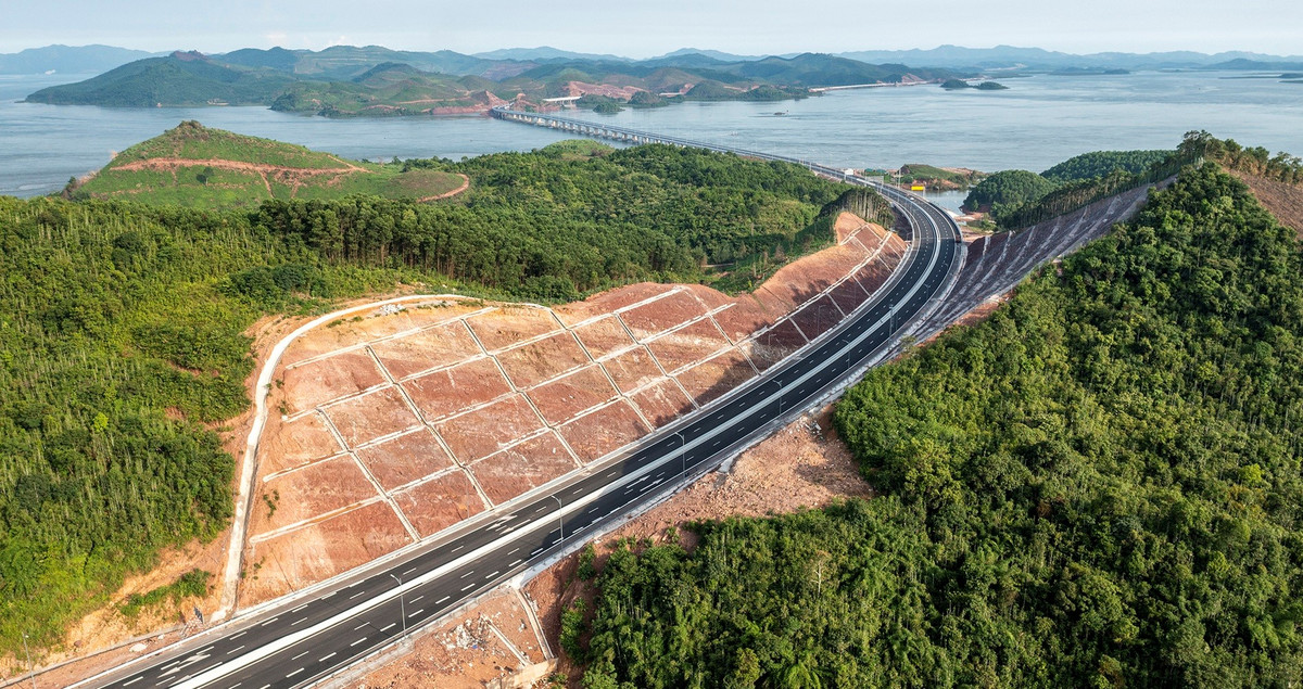 Đây cũng là mảnh ghép cuối cùng khẳng định khát vọng về trục giao thông xuyên suốt toàn tỉnh bằng cao tốc, cho thấy chủ trương đúng đắn của Đảng về 3 đột phá chiến lược, hợp tác công-tư (PPP) hiệu quả .
