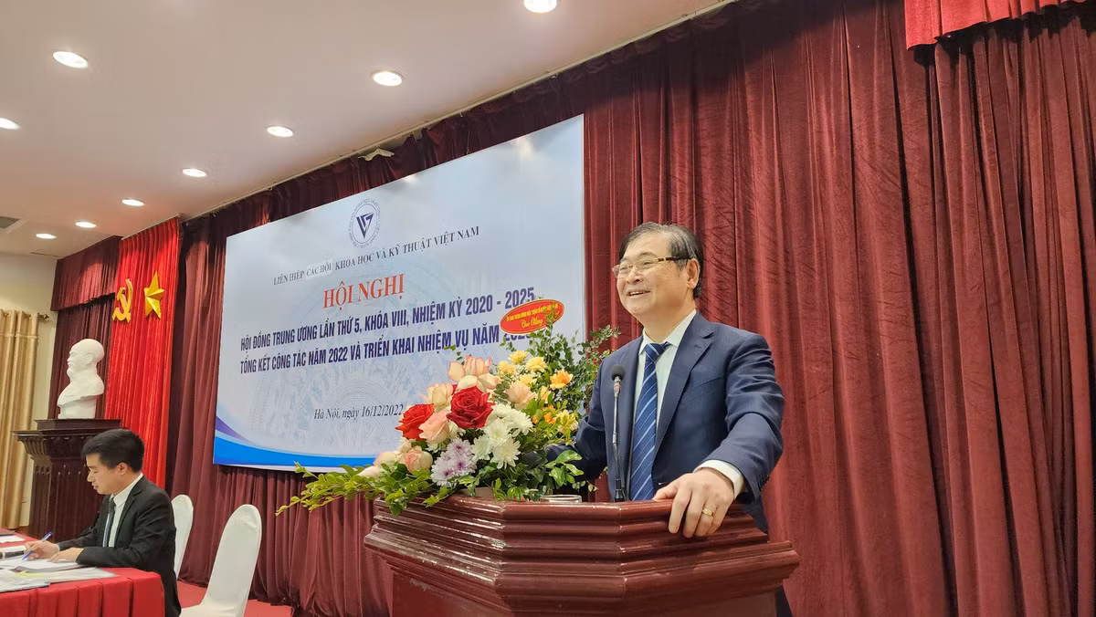 Ong Pham Ngoc Linh duoc bau lam Pho chu tich VUSTA