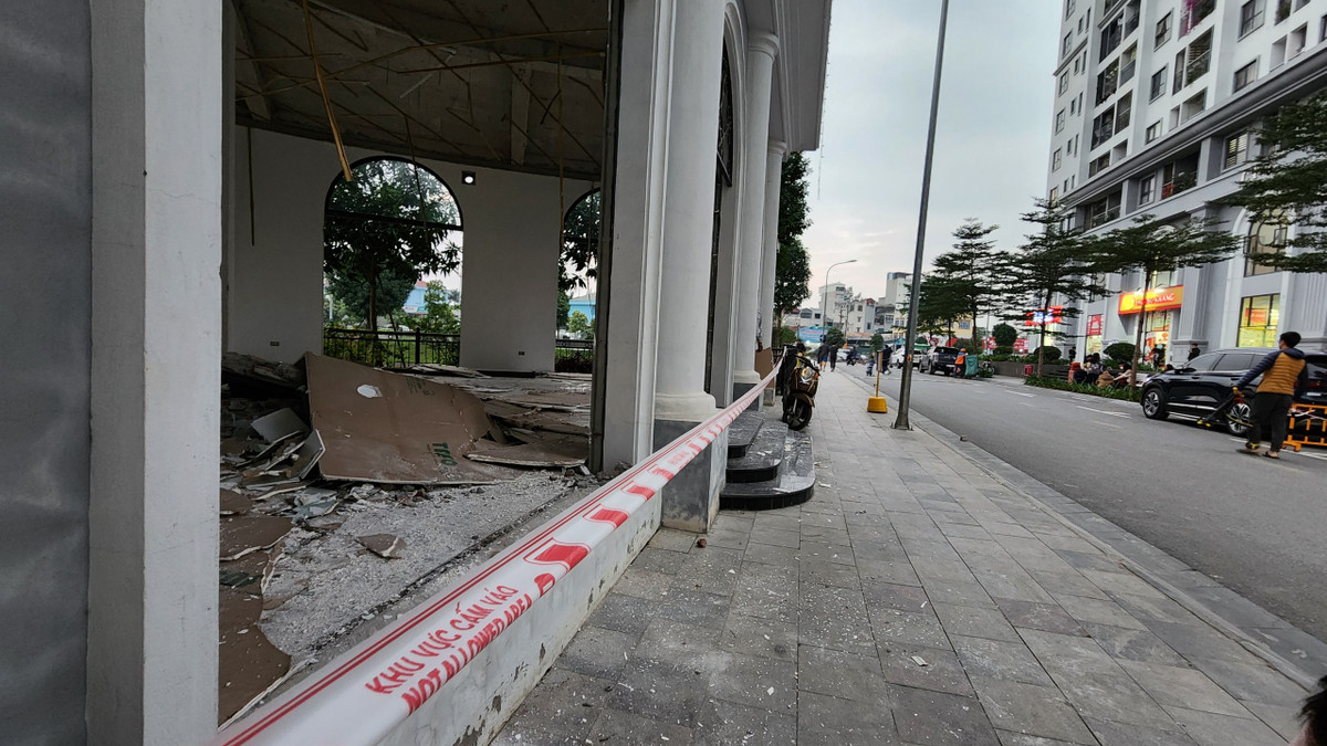 Dự án khu nhà ở Hateco 6 tên thương mại Hateco Apollo nằm trên trục đường 70 có quy mô 4,5 ha, tổng mức đầu tư 3.000 tỉ đồng. Ngoài dự án này, Hateco còn thực hiện một số dự án trên địa bàn TP.Hà Nội như: Hateco La Roma tại lô số 4A phường Láng Hạ, Đống Đa, Hà Nội (quy mô 3,500 m2, tổng mức đầu tư 2.000 tỉ đồng); Hateco Green Park, Hateco Green City.