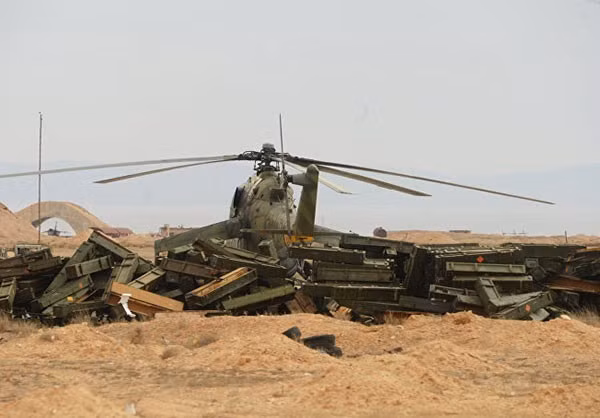 Ngày 22/3, quân đội Syria và lực lượng dân quân đồng minh đã giành lại quyền kiểm soát hoàn toàn dãy núi Haya, phía đông Palmyra, đồng thời tiêu diệt ít nhất 70 chiến binh IS.