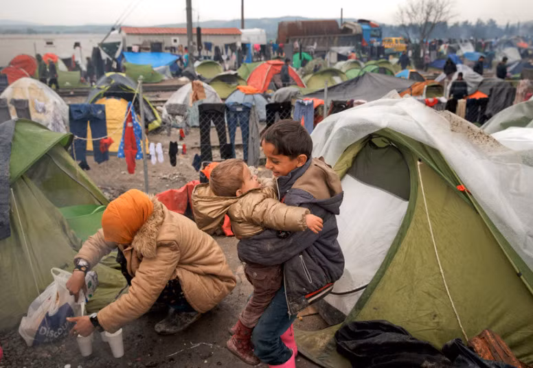 Một hình ảnh về cuộc sống của di dân trong khu trại tị nạn Idomeni.