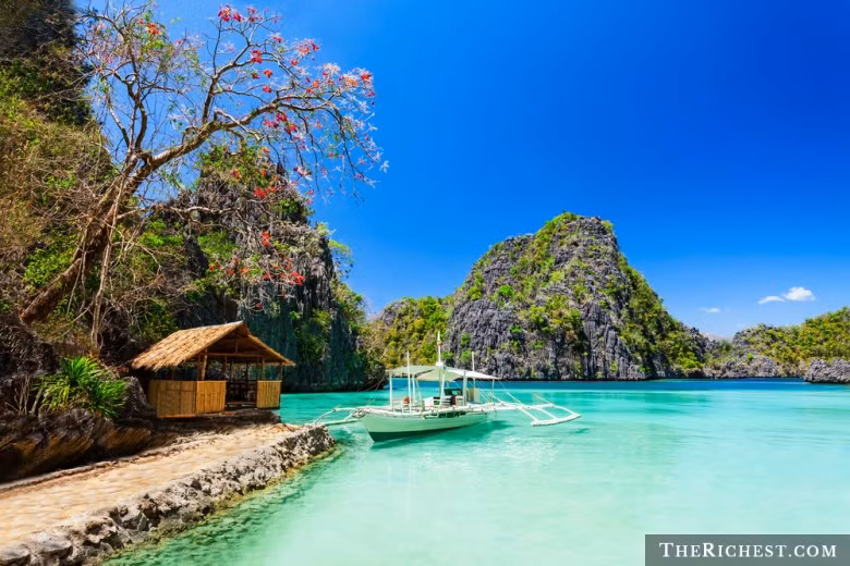 Philippines cũng là một trong số những địa điểm lý tưởng cho những du khách không rủng rỉnh hầu bao.