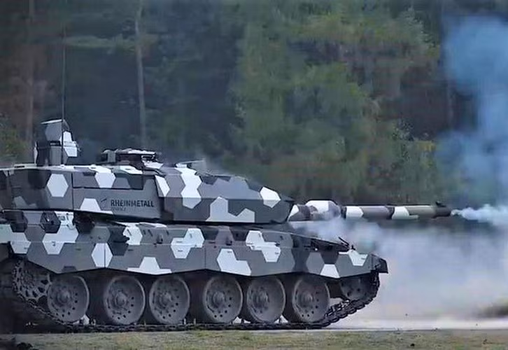 Pháo tăng mới có vỏ cách nhiệt và hệ thống kiểm tra độ uốn của nòng tiên tiến, điều này sẽ giúp cho việc bắn chính xác mục tiêu được nâng lên.