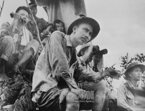 Nhung du bao thien tai cua Chu tich Ho Chi Minh