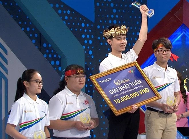 Nghe An: Hai anh em cung thi Duong len dinh Olympia, thanh tich an tuong-Hinh-2